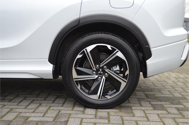 Mitsubishi ECLIPSE Cross PHEV 2.4 INSTYLE 4WD | PLUG IN HYBRID | V2H | SoH 88% | FULL OPTIONS | SCHUIFDAK | ADAPTIEF CRUISE | LEDER | TREKHAAK 1500KG | FABRIEKSGARANTIE TOT 19-12-2030* | ALL IN RIJKLAARPRIJS