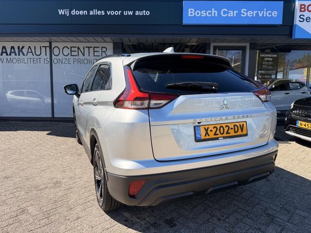 Mitsubishi ECLIPSE Cross 2.4 PHEV Intense | Camera | Cruise | Climate