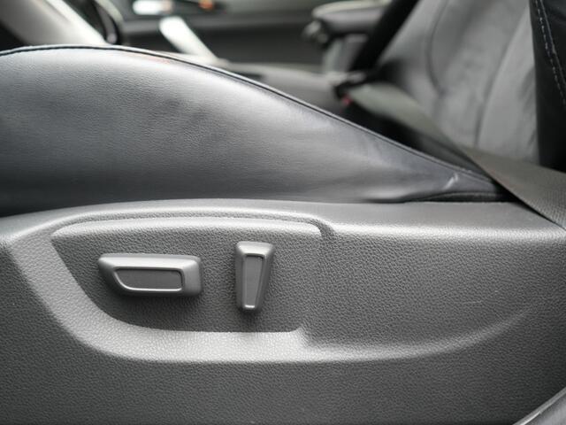 Mitsubishi ECLIPSE Cross 2.4 Intense PHEV 188pk Dealer O.H. | Camera | Keyless | Alcantara Sportstoelen Verwarmd | Apple Carplay | Cruise Control | Navigatie | DAB | Plug In Hybrid |