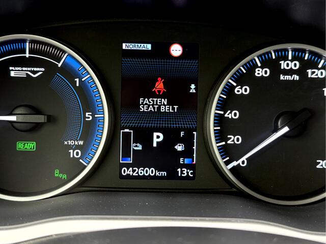 Mitsubishi ECLIPSE Cross 2.4 PHEV First Edition NL. Auto, 42600km