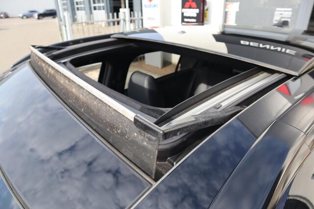 Mitsubishi ECLIPSE Cross 2.4 PHEV Instyle Trekhaak | Panodak | Adaptive Cruise | All Seas