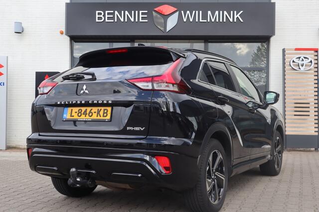 Mitsubishi ECLIPSE Cross 2.4 PHEV Instyle Trekhaak | Panodak | Adaptive Cruise