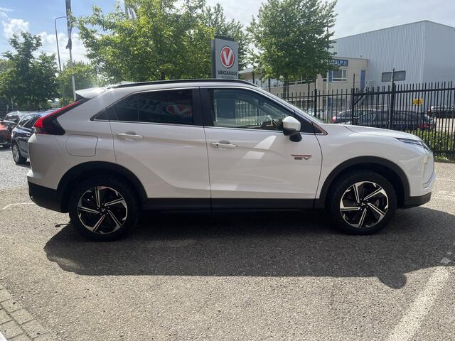 Mitsubishi ECLIPSE Cross 2.4 PHEV Intense // LED // CAMERA // KEYLESS // CARPLAY // CLIMA // STOELVERWARMING //