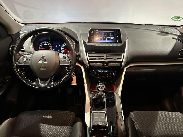 Mitsubishi ECLIPSE Cross 1.5 DI-T Pure | Apple Carplay/Android Auto | Trekhaak | Achteruitrijcamera |