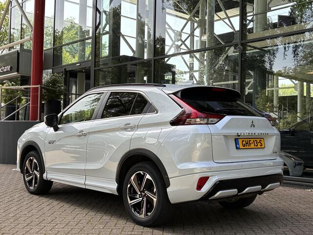 Mitsubishi ECLIPSE Cross 2.4 PHEV Instyle | Panoramadak | Leder | Head-up | Stoel en stuurverwarming | FABRIEKSGARANTIE TOT 06-2029!