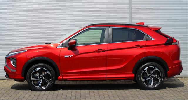 Mitsubishi ECLIPSE Cross PHEV 2.4 EXECUTIVE 4WD | PLUG IN HYBRID | V2H | SOH 85% | ADAPTIEF CRUISE | TREKHAAK 1500KG | ALL SEASON | DODEHOEK ASSISTENT | 360 CAMERA | FABRIEKSGARANTIE TOT 29-06-2030* | NP ¤ 48.616,- | ALL IN RIJKLAARPRIJS
