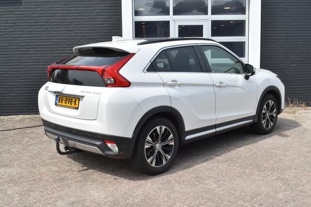 Mitsubishi ECLIPSE Cross 1.5 DI-T Instyle Trekhaak | Leder | Airco | Panoramadak | Leder | Stuur en stoelverwarming | Zeer compleet