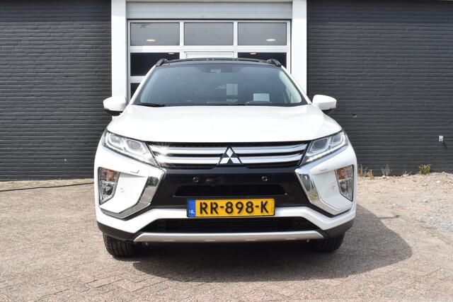Mitsubishi ECLIPSE Cross 1.5 DI-T Instyle Trekhaak | Leder | Airco | Panoramadak | Leder | Stuur en stoelverwarming | Zeer compleet