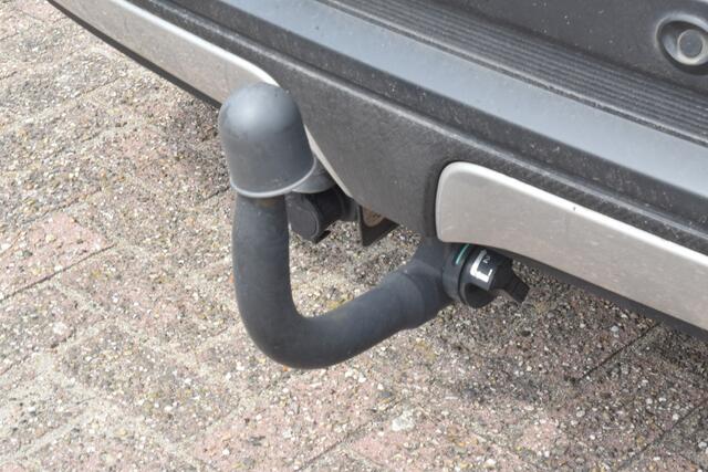 Mitsubishi ECLIPSE Cross 1.5 DI-T Instyle Trekhaak | Leder | Airco | Panoramadak | Leder | Stuur en stoelverwarming | Zeer compleet