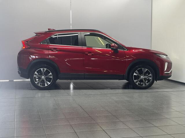 Mitsubishi ECLIPSE Cross 1.5 DI-T Intense Trekhaak afneembaar, Cruise/Climate control, Automaat , Apple Carplay/Android auto , Achteruitrij-camera