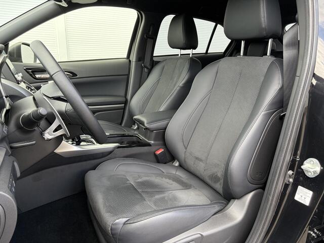 Mitsubishi ECLIPSE Cross 2.4 PHEV Business Intense+ / Achterbank verwarmd / Navigatiesysteem / Apple Carplay/Android Auto /