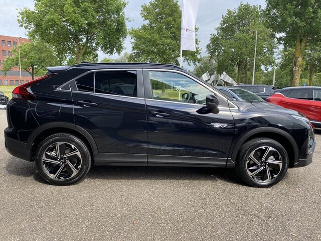 Mitsubishi ECLIPSE Cross 2.4i PHEV Intense+ | Trekhaak | Navigatie op Android&Apple