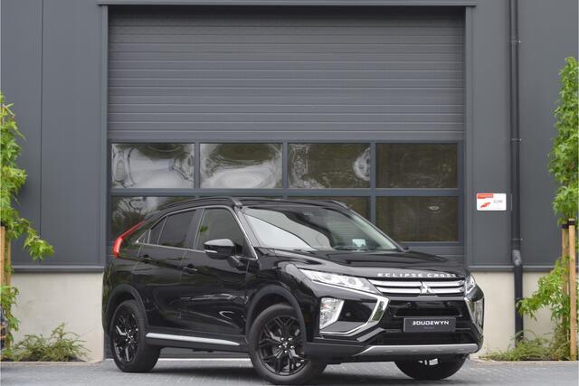 Mitsubishi ECLIPSE Cross 1.5 DI-T First Edition NAP | Head up display | Trekhaak