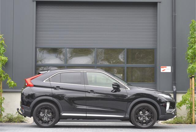 Mitsubishi ECLIPSE Cross 1.5 DI-T First Edition NAP | Head up display | Trekhaak