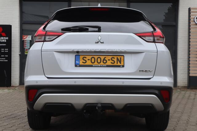Mitsubishi ECLIPSE Cross 2.4 PHEV Intense+ | Trekhaak | Carplay | Standkachel