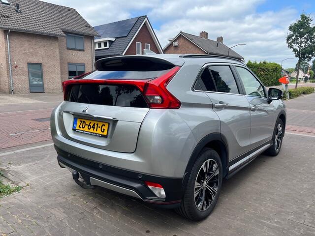 Mitsubishi ECLIPSE 1.5 DI-T INTENSE S