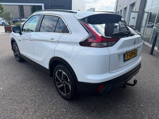 Mitsubishi ECLIPSE Cross 2.4 PHEV Intense | Trekhaak | Navigatie op Android&Apple