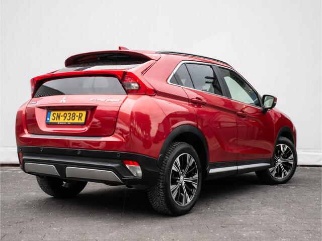 Mitsubishi ECLIPSE Cross 1.5 DI-T 164pk First Edition Head up/ Stoelverwarming/ Camera/ Cruise control/ 18" Lmv/ Carplay/ Navigatie Apps