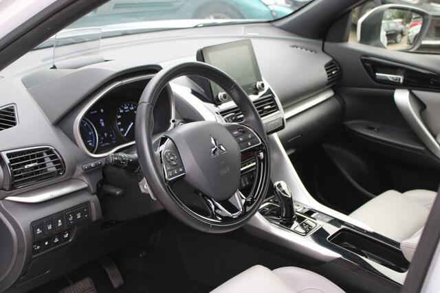 Mitsubishi ECLIPSE Cross 2.4 PHEV Instyle PANORAMA