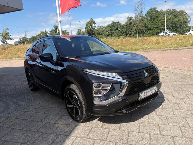 Mitsubishi ECLIPSE Cross 2.4 PHEV Black Edition | Navi | Camera | Cruise | 11.659 km Dealeronderhouden