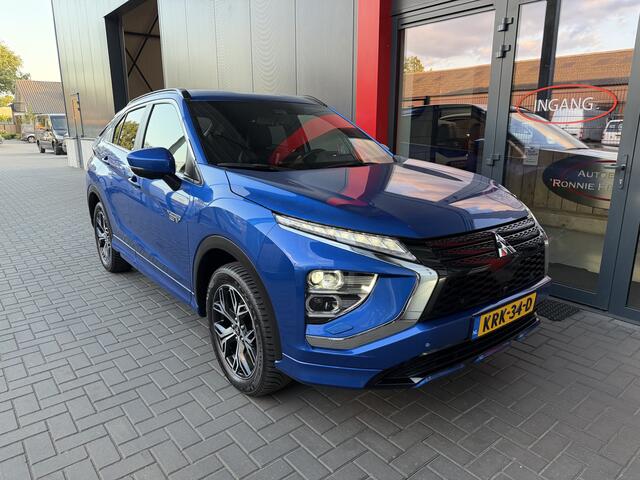 Mitsubishi ECLIPSE Cross 2.4 PHEV Black Edition HUD Leder ACC Navi 360 ° Dealer Onderhouden Standkachel Keyless entry & start Stuurverwarming Stoelverwarming voor & achter Climate PDC LM velgen BTW auto