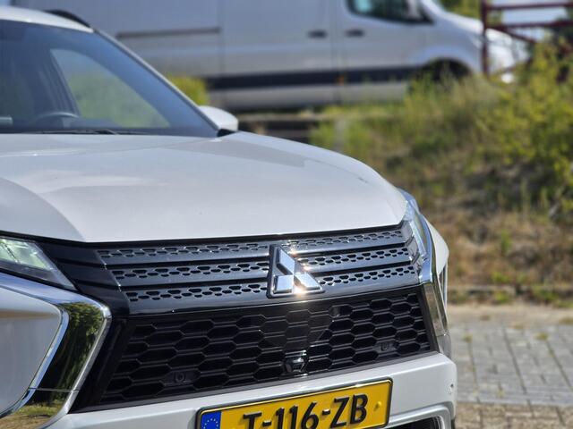 Mitsubishi ECLIPSE Cross 2.4 PHEV Intense+