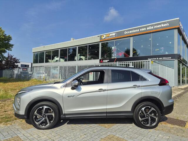 Mitsubishi ECLIPSE Cross 2.4 PHEV Intense+