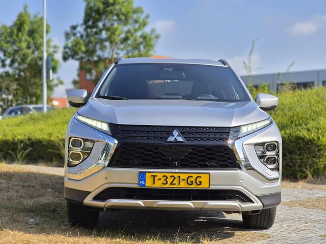Mitsubishi ECLIPSE Cross 2.4 PHEV Intense+