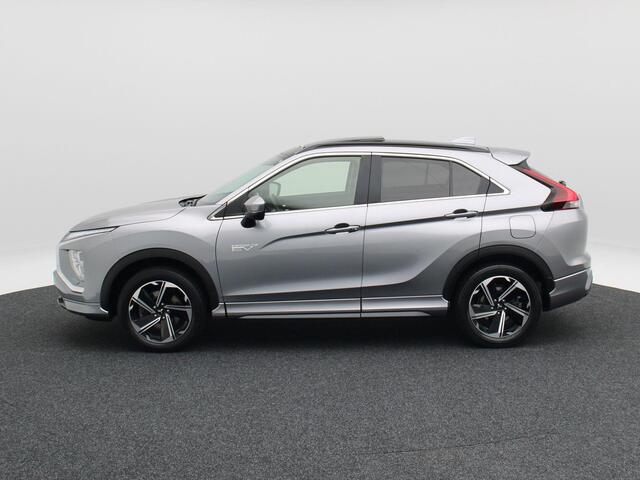 Mitsubishi ECLIPSE Cross 2.4 PHEV Prestige | Stoelverwarming | Camera | Panoramadak | Climatronic | Navigatie | CarPlay | 19 inch | 86.363 Km !!