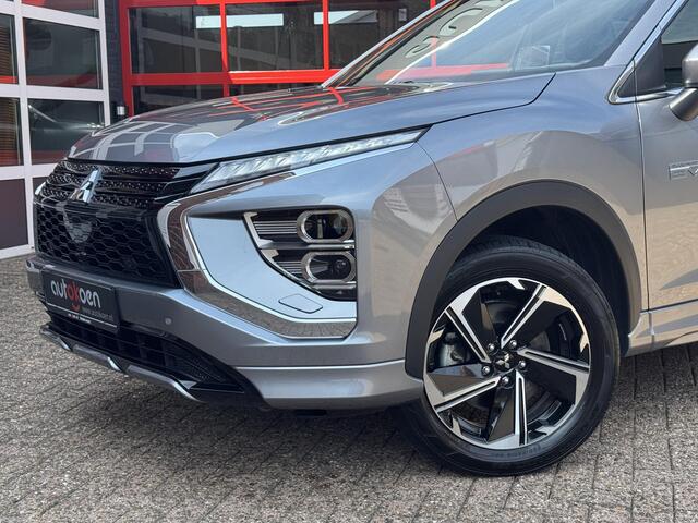 Mitsubishi ECLIPSE Cross 2.4 PHEV Limited *360/ACC/LEDER/TREKHAAK*