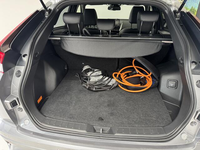 Mitsubishi ECLIPSE Cross 2.4 PHEV Instyle | Panoramadak | 360 Camera | Cruise Control Adaptief | Stoelverwarming | Stuurverwarming |