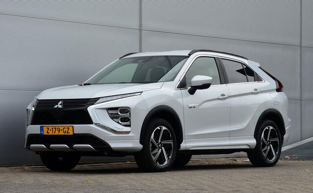 Mitsubishi ECLIPSE Cross PHEV 2.4 EXECUTIVE 4WD | PLUG IN HYBRID | SoH 85% | V2H | ADAPTIEF CRUISE | TREKHAAK 1500 KG | DODEHOEK ASSISTENT | 360 CAMERA | FABRIEKSGARANTIE TOT 14-07-2030* | NP ¤ 48.616,- | ALL IN RIJKLAARPRIJS