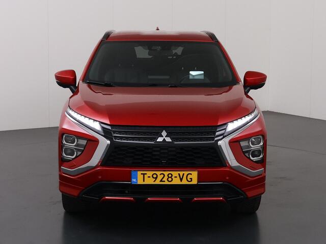 Mitsubishi ECLIPSE Cross 2.4 PHEV Instyle | Apple CarPlay/Android Auto | Premium Audio | Adaptieve Cruise Control | DAB | Panoramadak | Ele. verstelbare stoelen + geheugen | HUD | LED | Navigatie | Trekhaak |