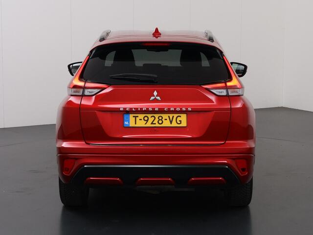 Mitsubishi ECLIPSE Cross 2.4 PHEV Instyle | Apple CarPlay/Android Auto | Premium Audio | Adaptieve Cruise Control | DAB | Panoramadak | Ele. verstelbare stoelen + geheugen | HUD | LED | Navigatie | Trekhaak |