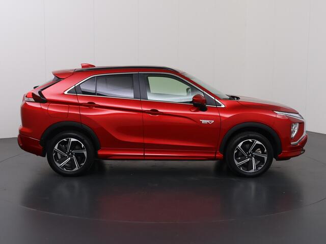 Mitsubishi ECLIPSE Cross 2.4 PHEV Instyle | Apple CarPlay/Android Auto | Premium Audio | Adaptieve Cruise Control | DAB | Panoramadak | Ele. verstelbare stoelen + geheugen | HUD | LED | Navigatie | Trekhaak |