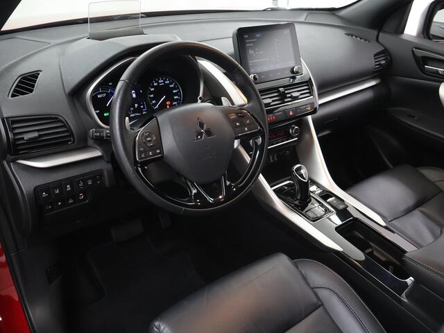 Mitsubishi ECLIPSE Cross 2.4 PHEV Instyle | Apple CarPlay/Android Auto | Premium Audio | Adaptieve Cruise Control | DAB | Panoramadak | Ele. verstelbare stoelen + geheugen | HUD | LED | Navigatie | Trekhaak |