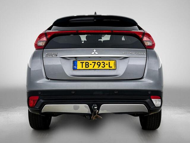 Mitsubishi ECLIPSE Cross 1.5 DI-T First Edition | Automaat | Camera | Stoelverwarming | Trekhaak | Climate control
