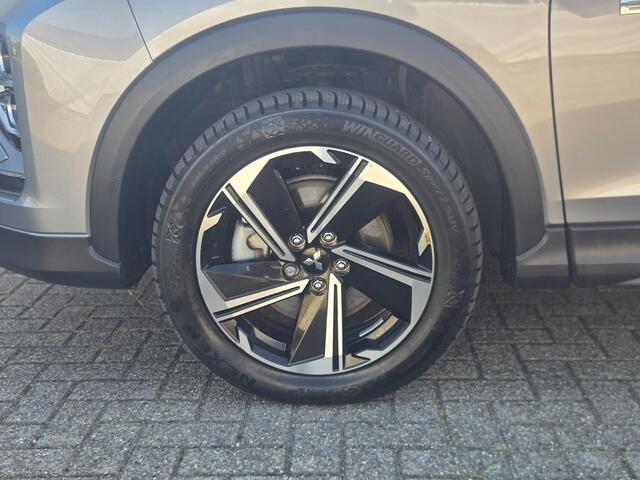 Mitsubishi ECLIPSE Cross 2.4 PHEV Intense+ / Trekhaak / Dealer Onderhouden / Fabrieks garantie tot 05-07-2030 /