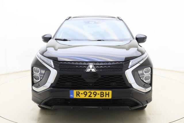 Mitsubishi ECLIPSE Cross 2.4 PHEV Prestige Automaat | Lederen bekleding | Panoramisch schuifdak | Stoel & Stuurverwarming | Camera | Climate control | Extra getint glas