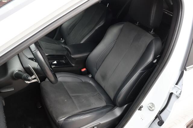 Mitsubishi ECLIPSE Cross 2.4 PHEV Executive | ACC | Camera | Winter Pakket | Trekhaak | Origineel NL |