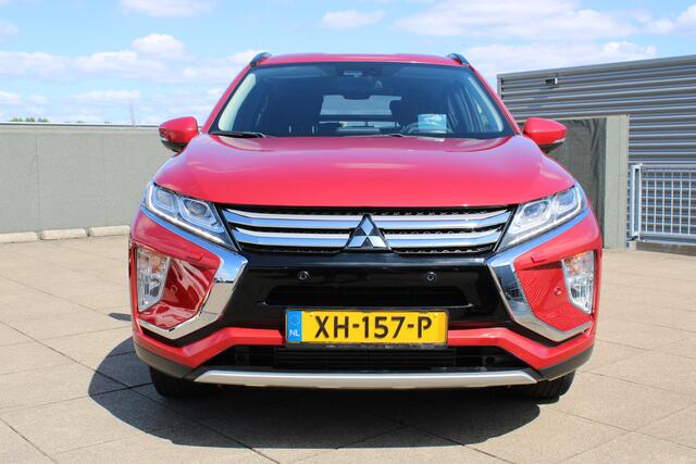Mitsubishi ECLIPSE Cross 1.5 DI-T First Edition Navigatie / Camera / Trekhaak
