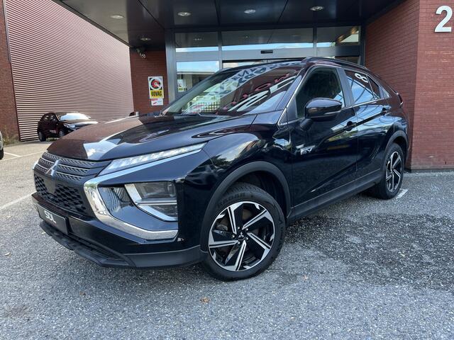 Mitsubishi ECLIPSE Cross 2.4 PHEV Intense // KEYLESS // CAMERA // CRUISE // APPLE-ANDROID AUTO // STOELVERWARMING //