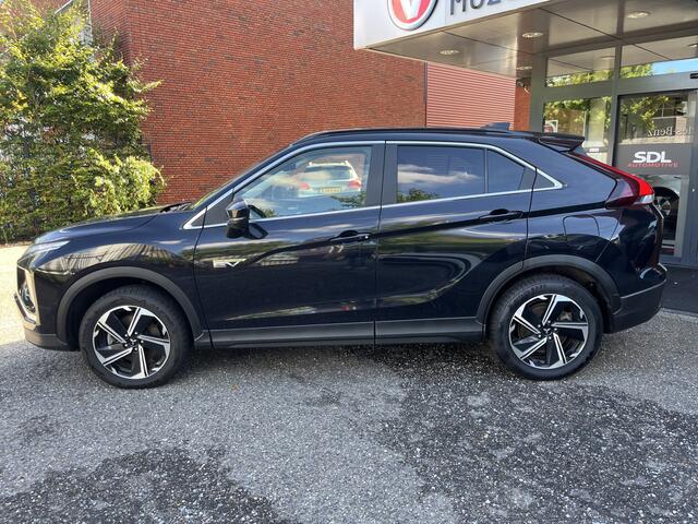 Mitsubishi ECLIPSE Cross 2.4 PHEV Intense // KEYLESS // CAMERA // CRUISE // APPLE-ANDROID AUTO // STOELVERWARMING //