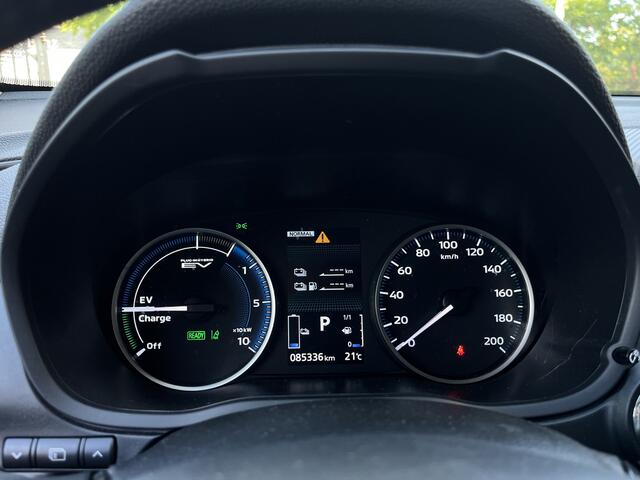 Mitsubishi ECLIPSE Cross 2.4 PHEV Intense // KEYLESS // CAMERA // CRUISE // APPLE-ANDROID AUTO // STOELVERWARMING //
