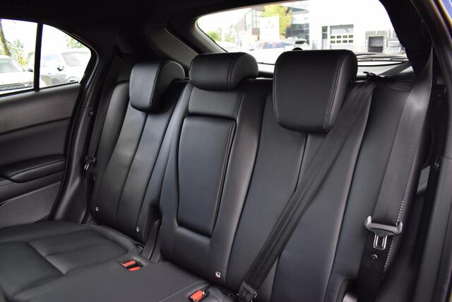 Mitsubishi ECLIPSE Cross 2.4 PHEV Intense | Leer | HUD | 360 Cam. | Stuur- en Stoelverwarming