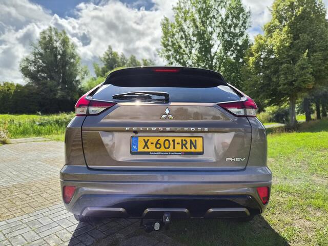 Mitsubishi ECLIPSE Cross 2.4 PHEV Executive