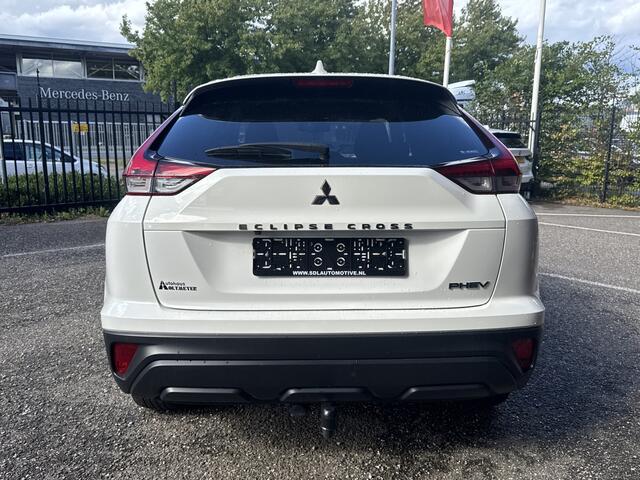 Mitsubishi ECLIPSE Cross 2.4 PHEV Intense // TREKHAAK // LED // CAMERA // KEYLESS // APPLE CARPLAY / ANDROID AUTO // CLIMA // STOELVERWARMING