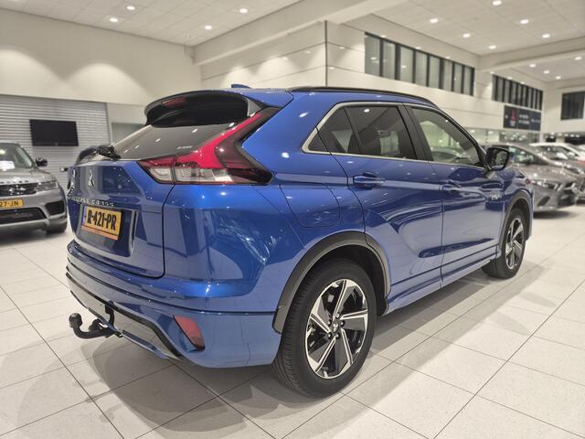 Mitsubishi ECLIPSE Cross 2.4 PHEV Executive | Trekhaak | 360° Camera | Navigatie | Stoelverwarming |