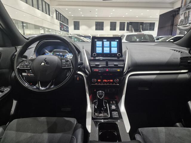 Mitsubishi ECLIPSE Cross 2.4 PHEV Executive | Trekhaak | 360° Camera | Navigatie | Stoelverwarming |