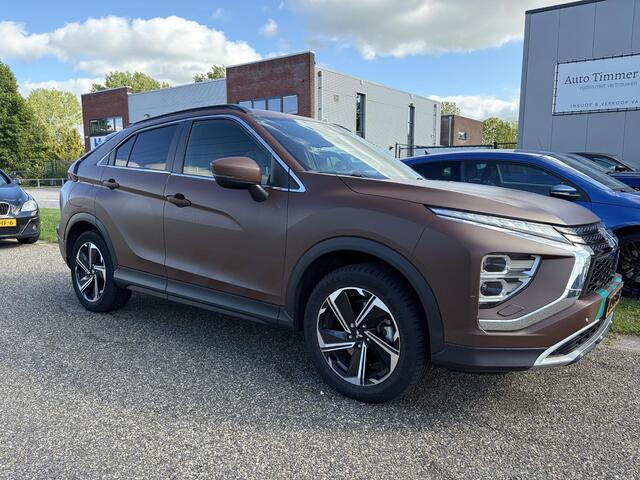 Mitsubishi ECLIPSE Cross 2.4 PHEV Intense+ NAVI/LM/CAMERA/CARPLAY/CRUISE